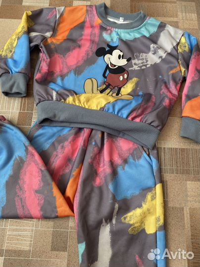 Спортивный костюм для девочки 92