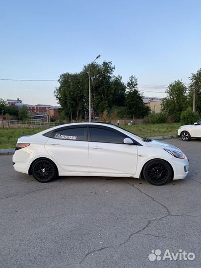 Hyundai Solaris 1.6 AT, 2011, 160 000 км