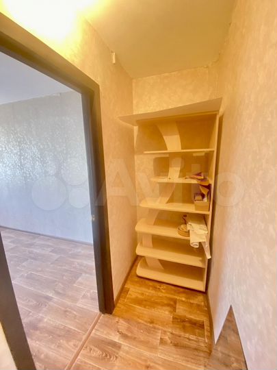 2-к. квартира, 45 м², 4/4 эт.