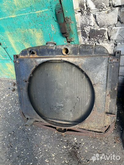 Радиатор на ЗИЛ 131
