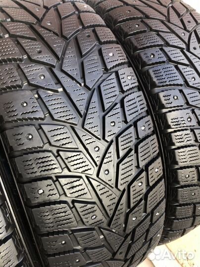 Dunlop Grandtrek Ice 02 235/65 R17 108T