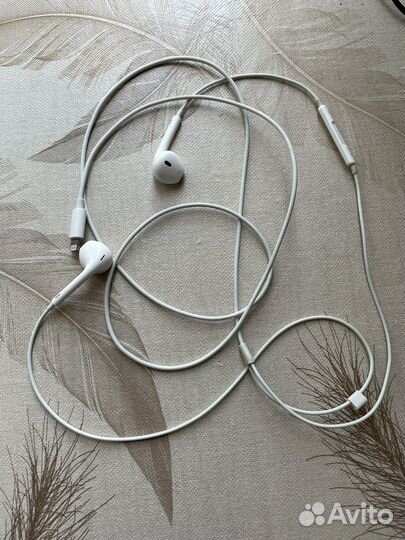 Наушники apple earpods lightning