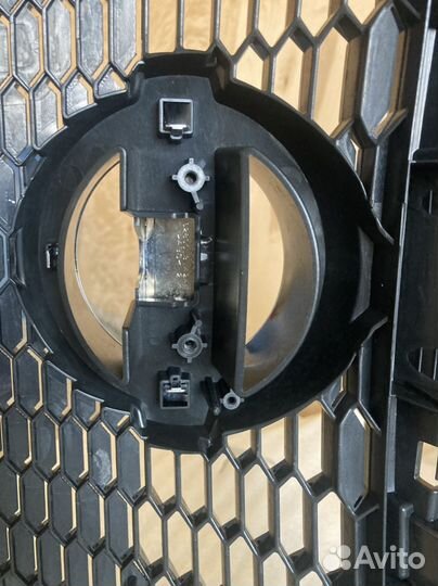 Решетка радиатора Nissan note e12 nismo