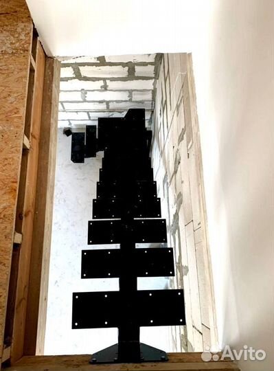 Лестница металлическая. На рынке 10 лет