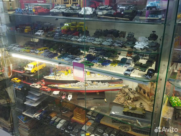 Модели машини маштаба 1 43