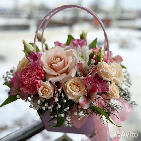 Доставка цветов букетов