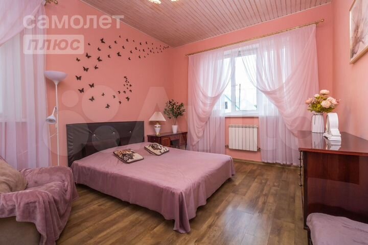 Дом 318,8 м² на участке 15,9 сот.