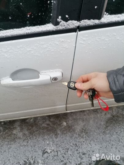 Вскрытие автомобилей в Архангельске