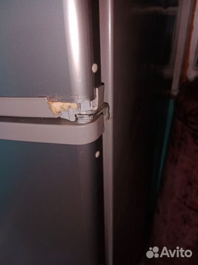 Холодильник whirlpool