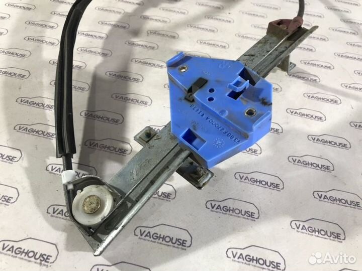 Стеклоподъемник задний правый Ford Mondeo MK 1