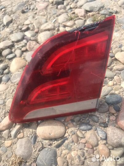 Фонарь задний