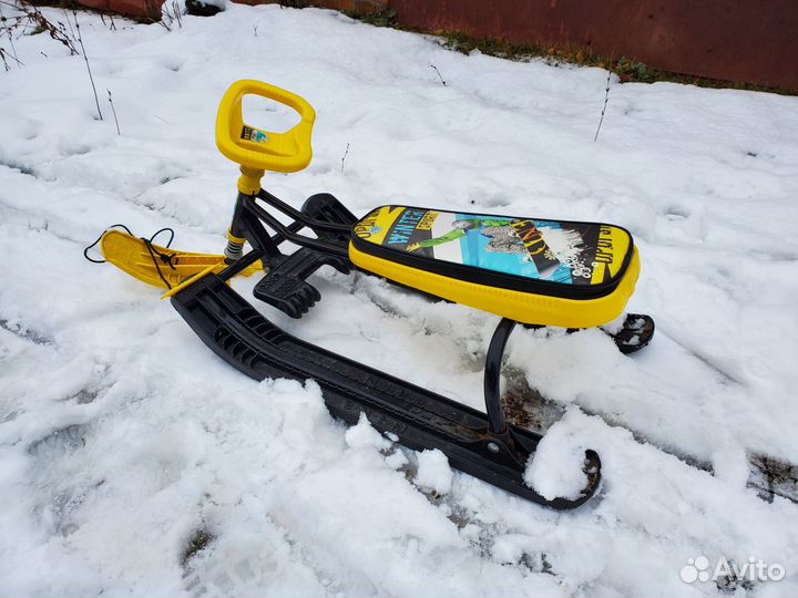 Детский снегокат бу