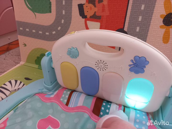 Развивающий коврик