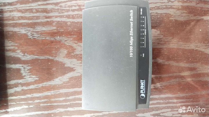 10/100 Mbps Ethernet Switch комутатор