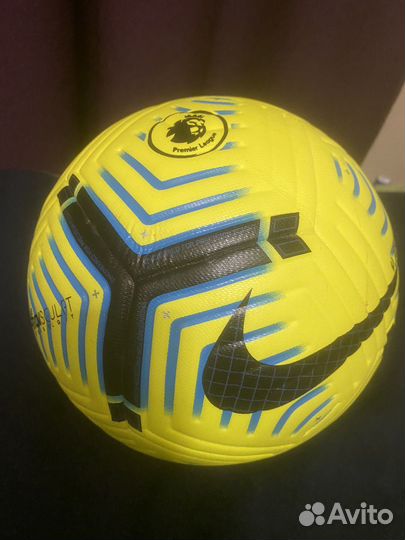 Футбольный мяч Nike flight