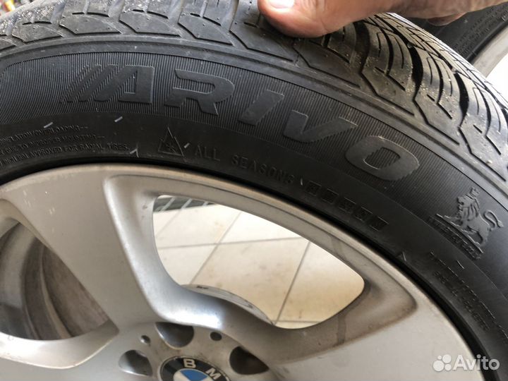 Arivo Carlorful A/S 215/55 R17