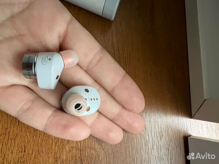 Беспроводные наушники bowers wilkins серые