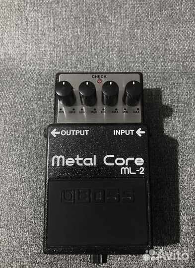 Гитарная педаль boss metal core ML-2