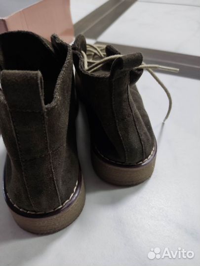 Ботинки замшевые 37