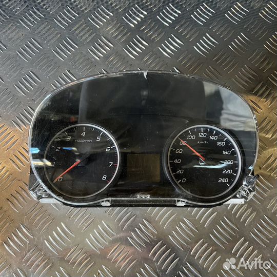 Панель приборов Mitsubishi Outlander