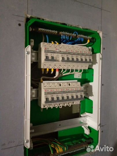 Услуги электрика, электромонтаж. Аварийный вызов