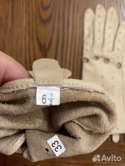 Перчатки кожаныые женские