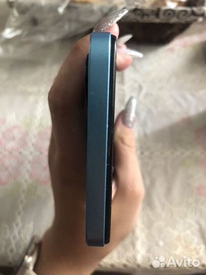 Телефон Infinix HOT 30I