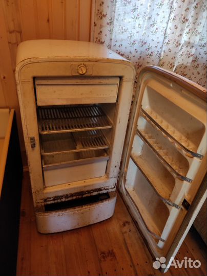 Холодильник Мир 1968 г