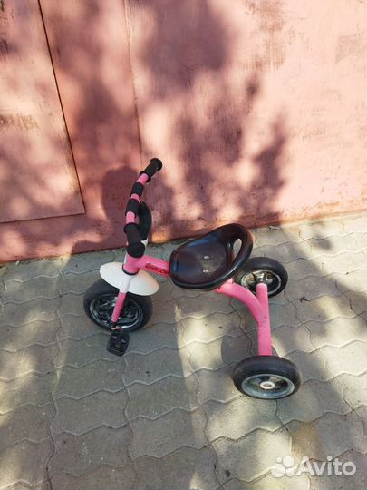Беговел для малышей трехколесный
