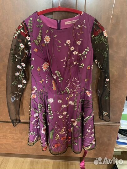 Платье 42-44 новое