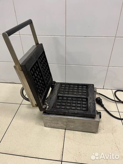 Вафельница