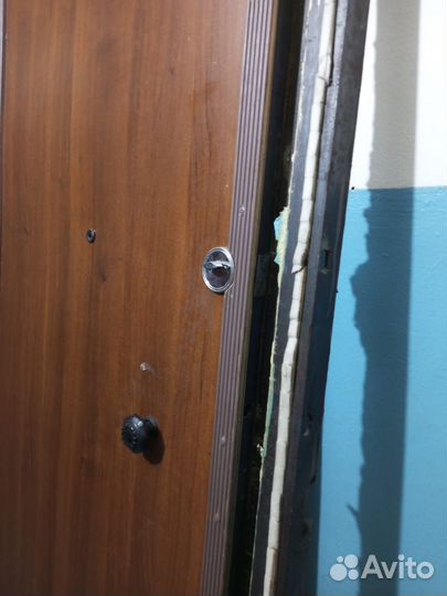 Дверь входная железная бу