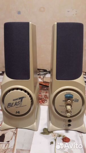 Колонки с встроенным сабвуфером