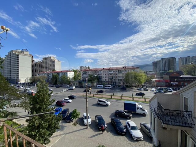 2-к. квартира, 50 м², 4/5 эт.