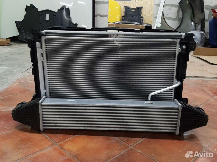 Кассета радиатор мерседес 212 207