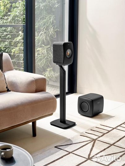 Полочная акустика KEF LSX II Carbon Black