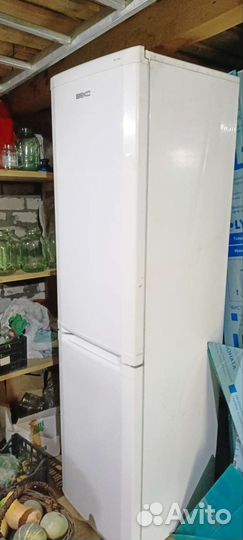 Холодильник beko