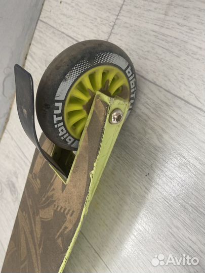 Самокат трюковой Bibitu 75 см