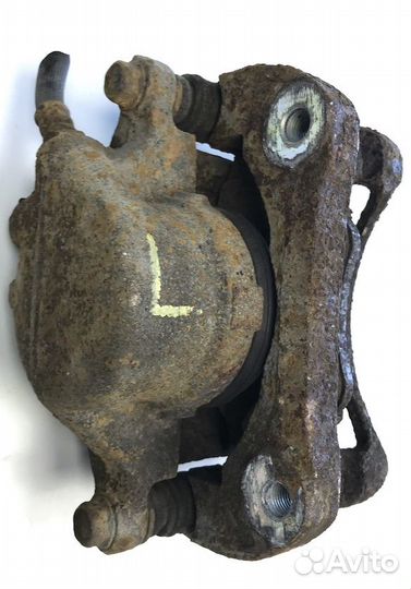 Хендай H-100 Суппорт передний Лев