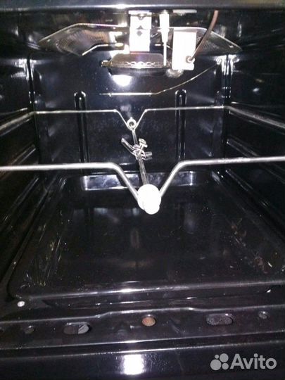 Продаю газову плиту Moravia