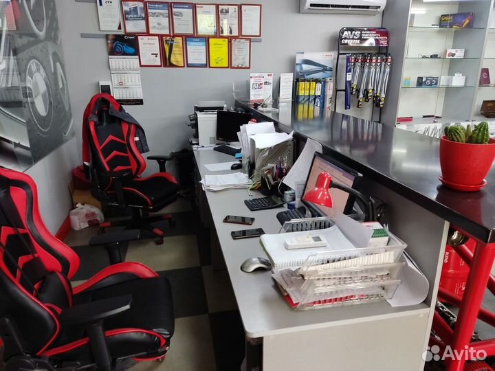 Сервис менеджер(мастер приемщик)