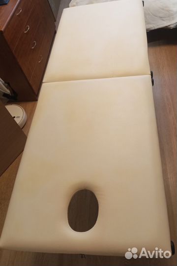 Массажный стол складной бу с вырезом для лица