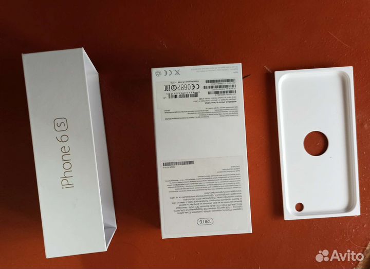 Коробка от iPhone 6