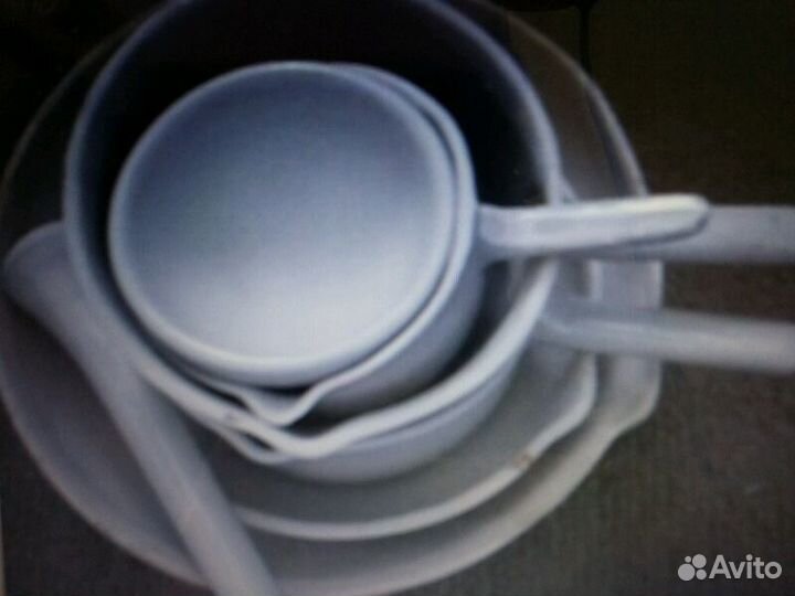 Кухонная утварь для готовки и сервировки