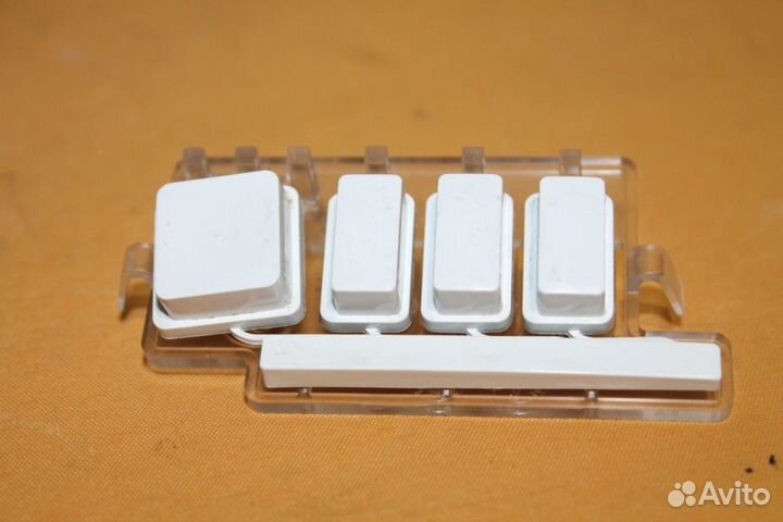 Блок кнопок Indesit C00298339 бу. 5241