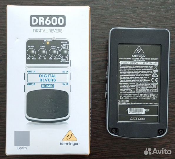 Педали эффектов behringer