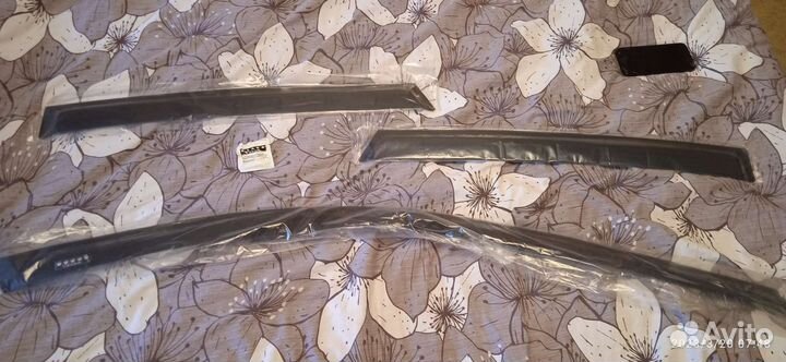 Дефлекторы Renault scenic 2