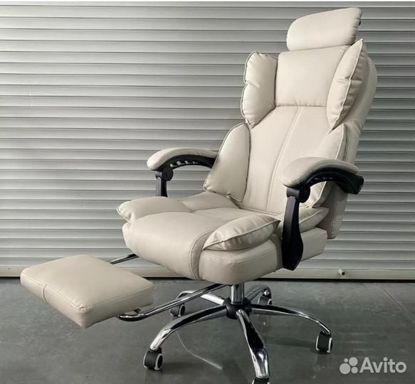 Компьютерное кресло