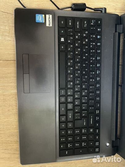 Ноутбук dexp 15.6