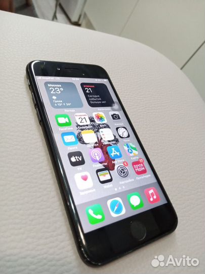 iPhone 7, 32 ГБ